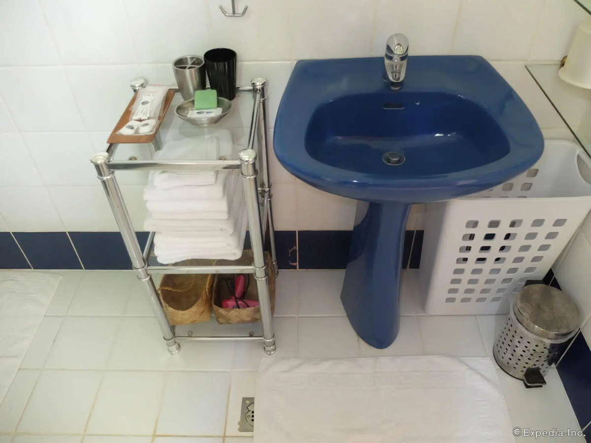 Argonauta Boracay Boutique Hotel with Apartments and Villas