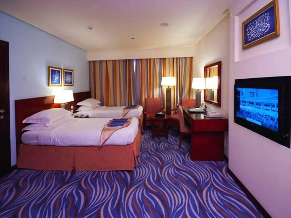 Dar Al Eiman Royal Hotel