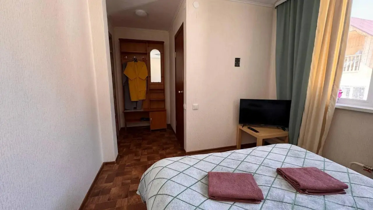 Кедр Золотой