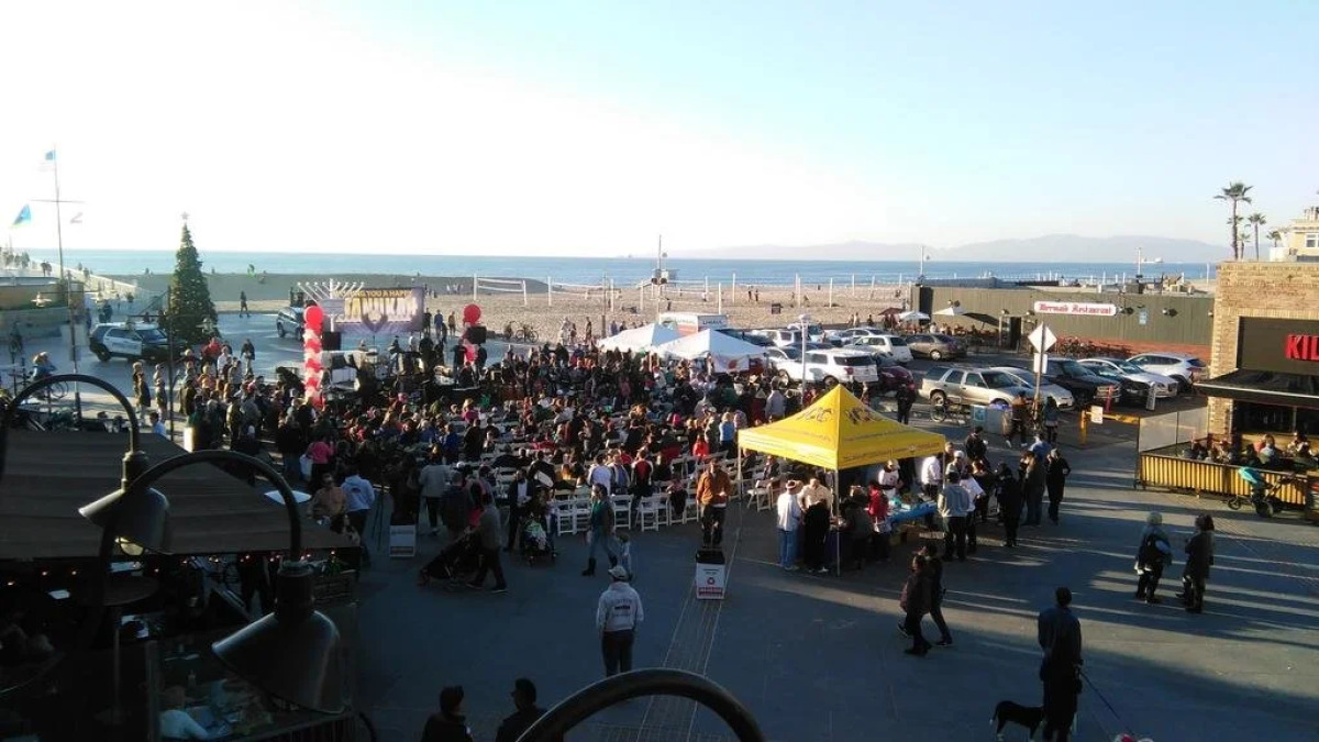 ITH Hermosa Beach Surf Hostel LAX