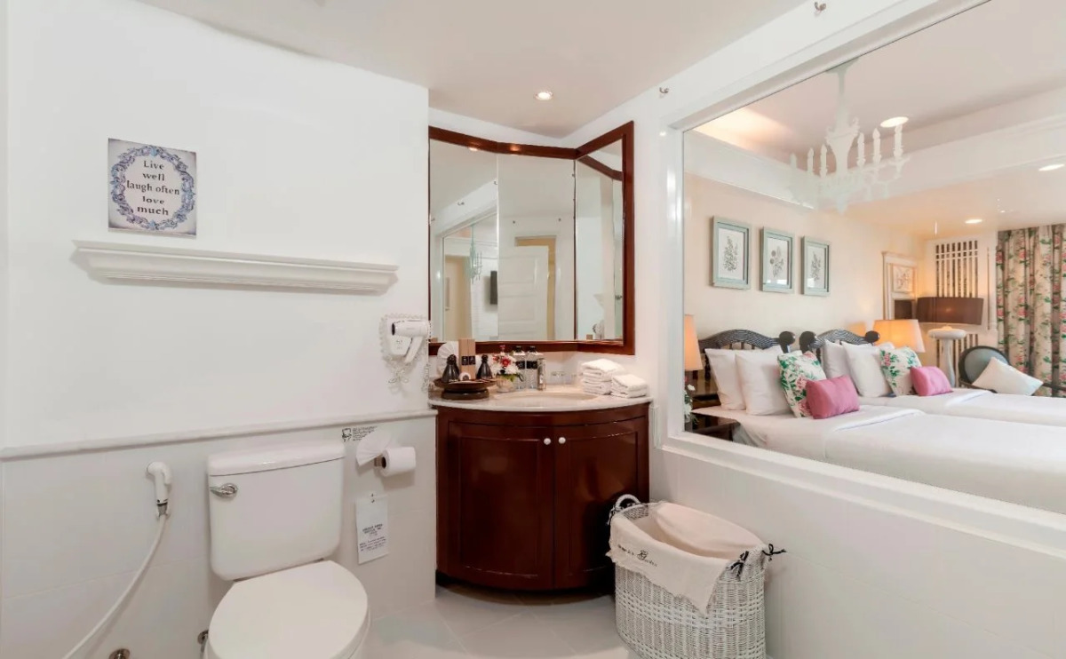 Thavorn Palm Beach Resort Phuket