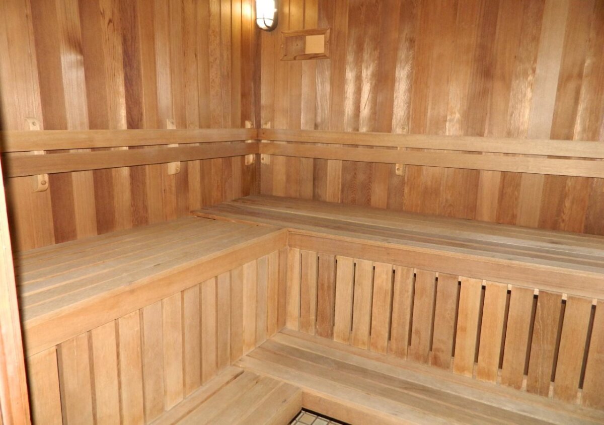 2nd Avenue Beachside Apartments