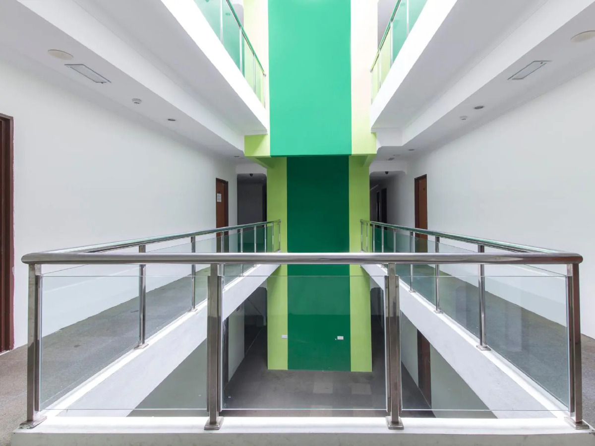 OYO 90422 T-signature Hotel Kuala Lumpur