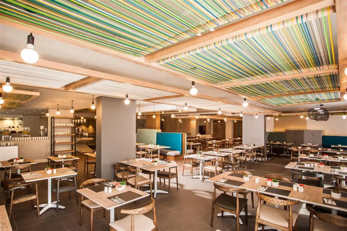 StayEasy Cape Town City Bowl