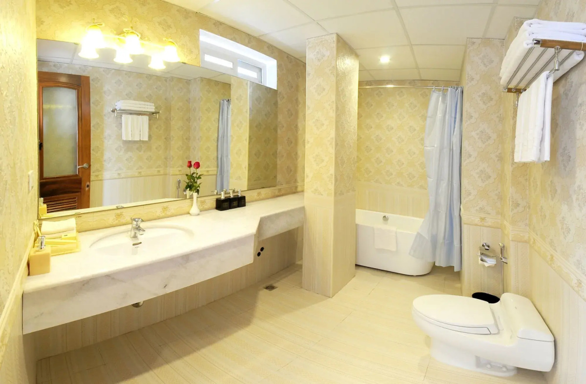 Sq Hang Gai Hotel & Spa