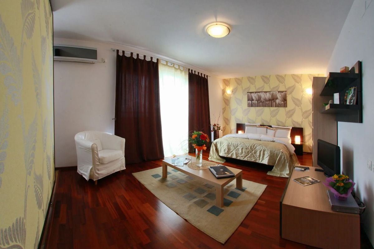 Monte Carlo Palace Suites