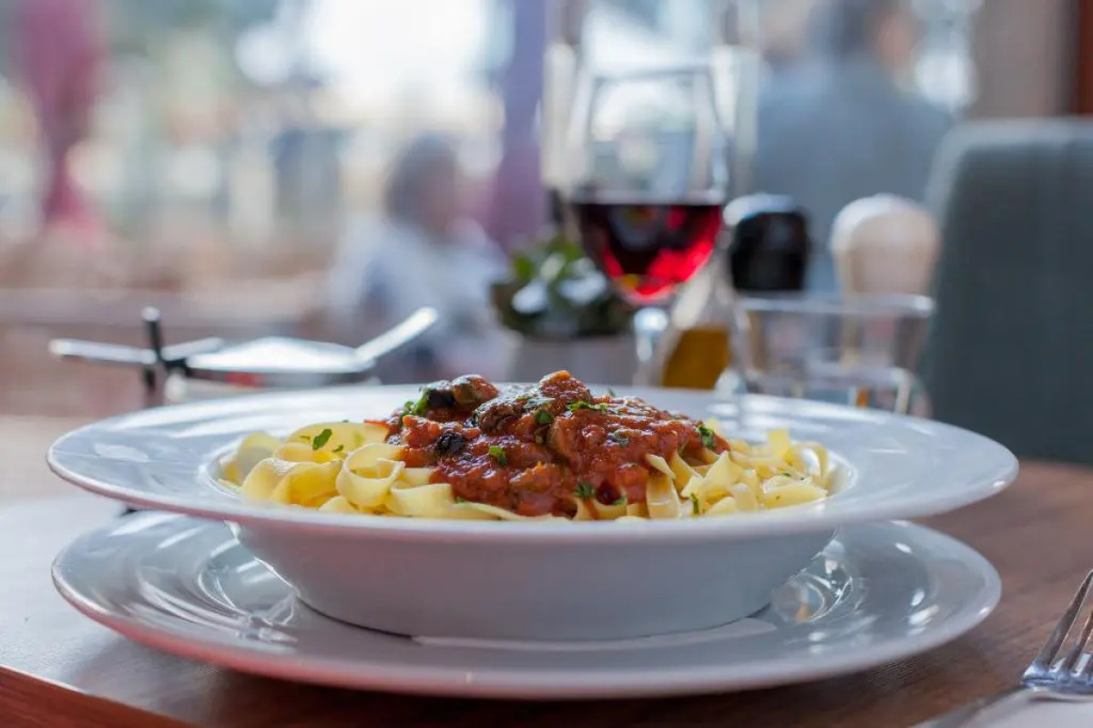 Plaza Regency Hotels