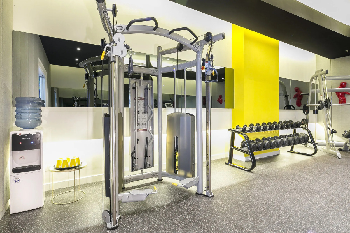 YELLO Hotel Harmoni Jakarta