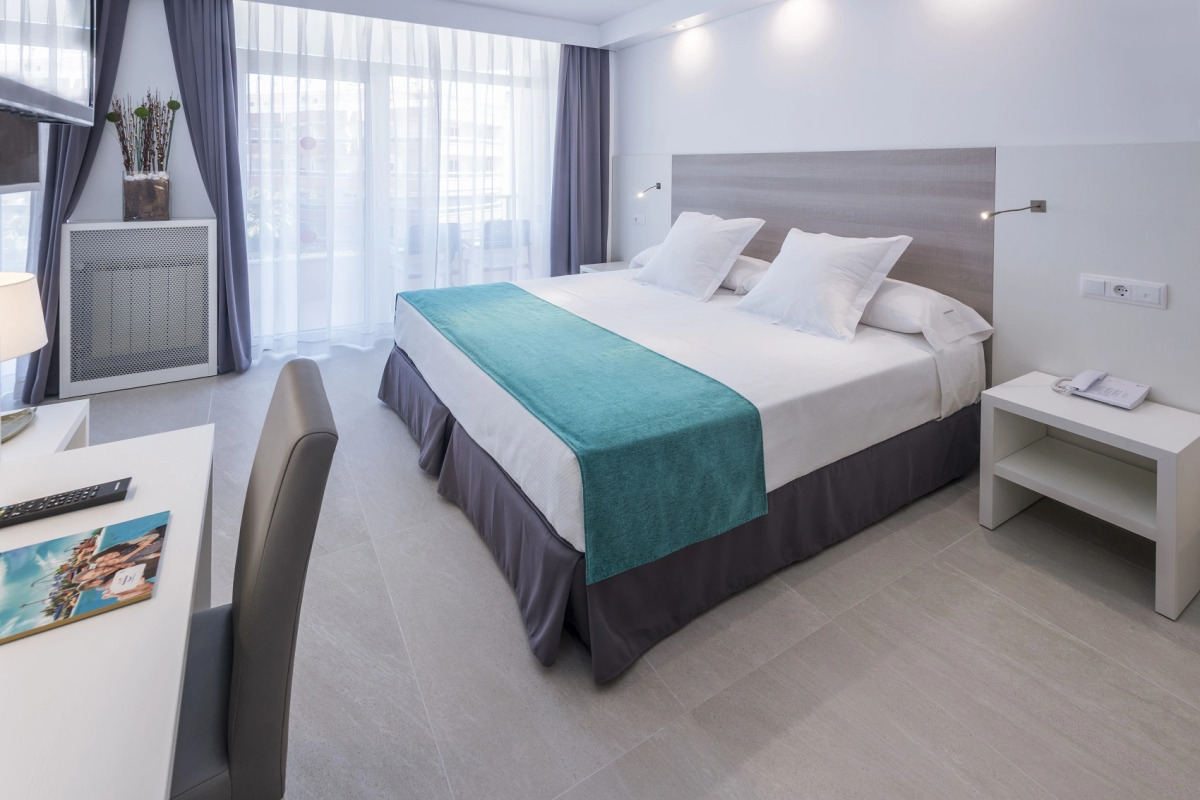 Olympus Palace Hotel