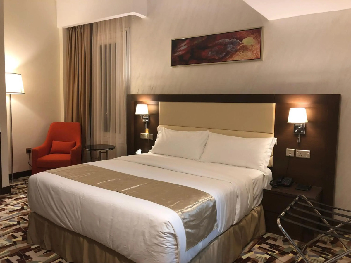 Al Murooj Grand Hotel