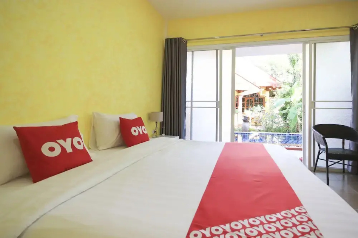 Ban Elephant Blanc Bungalow