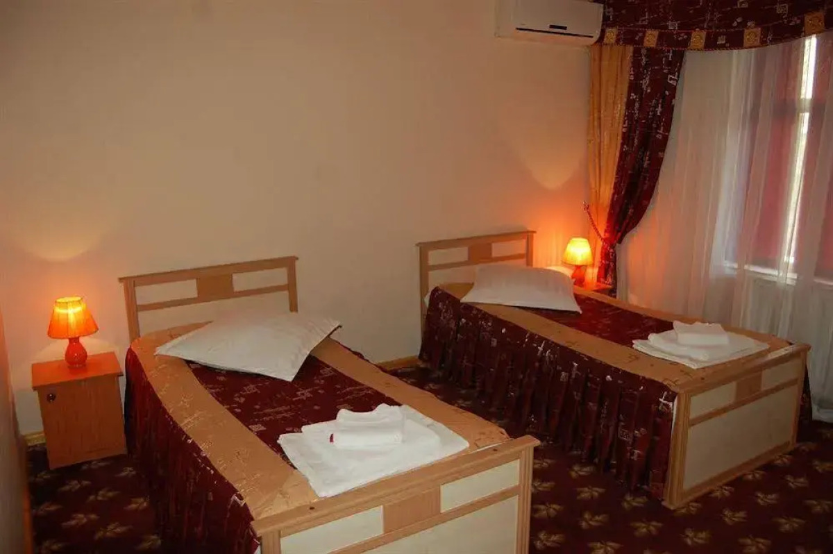 Grand Tashkent Hotel