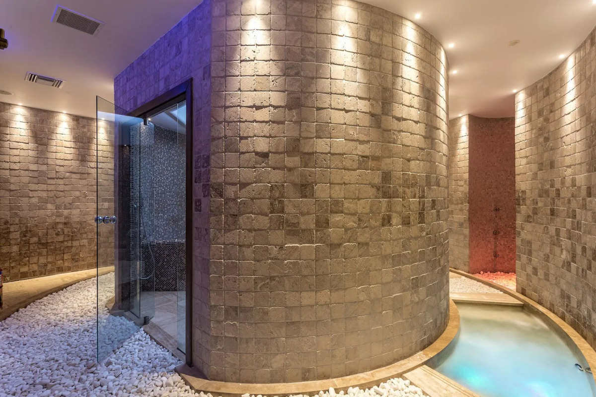 Отель Pomegranate Wellness Spa