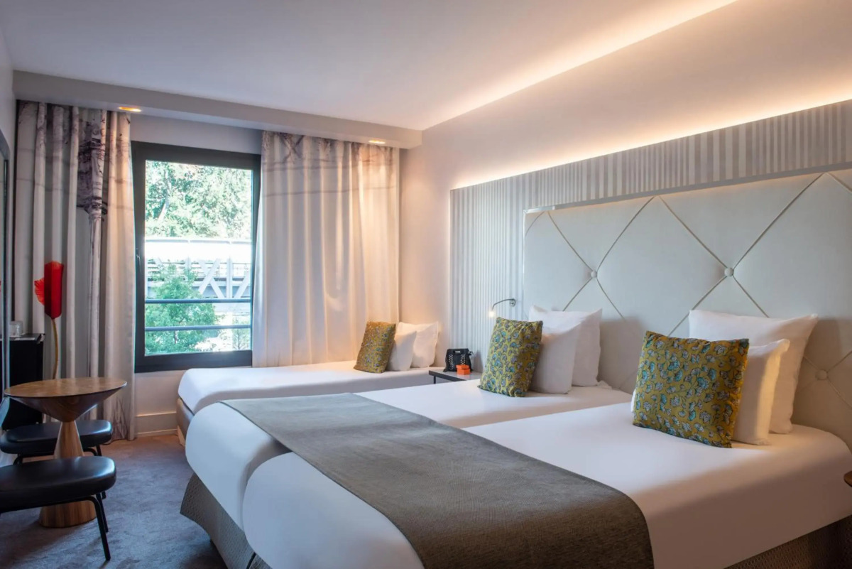 Le Parisis Paris Tour Eiffel