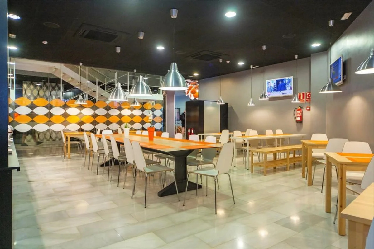 Отель Barna House Hotel