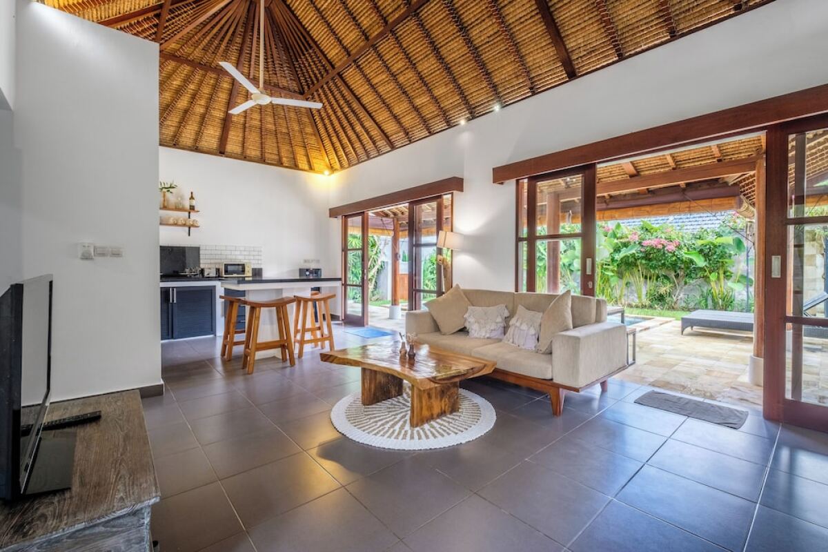 Christel Villa by Betterplace