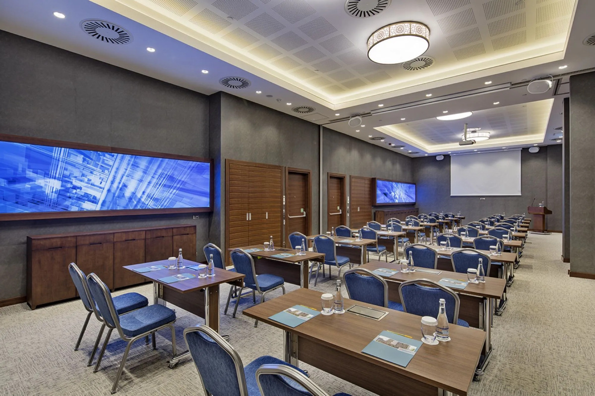 Hilton Garden Inn Izmir Bayrakli