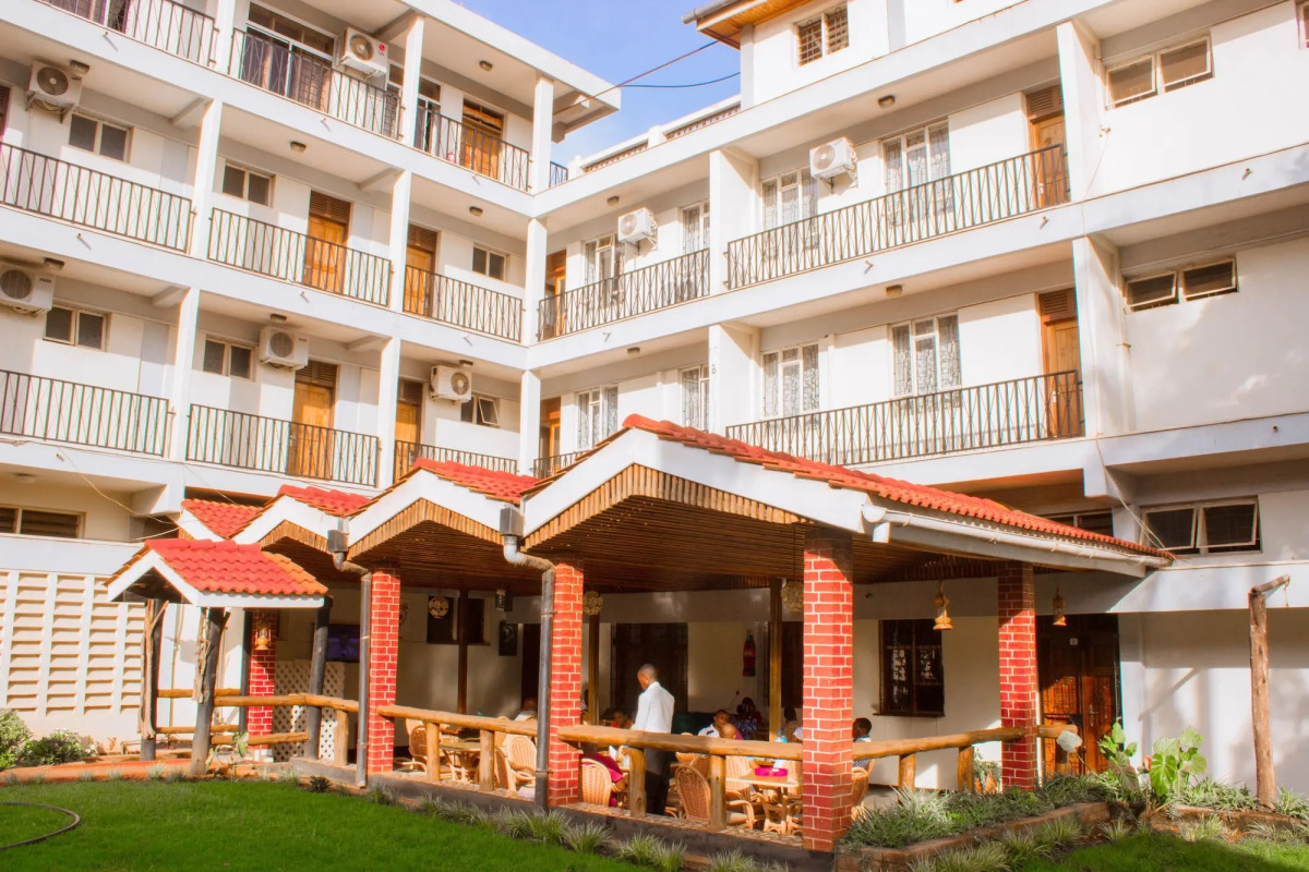 Kilimanjaro Crane Hotel