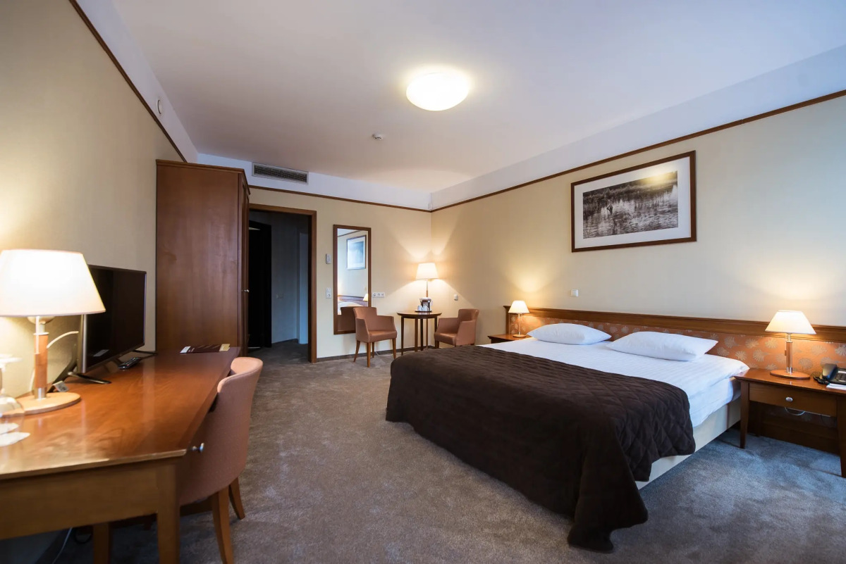 Отель Amberton Cathedral Square Вильнюс