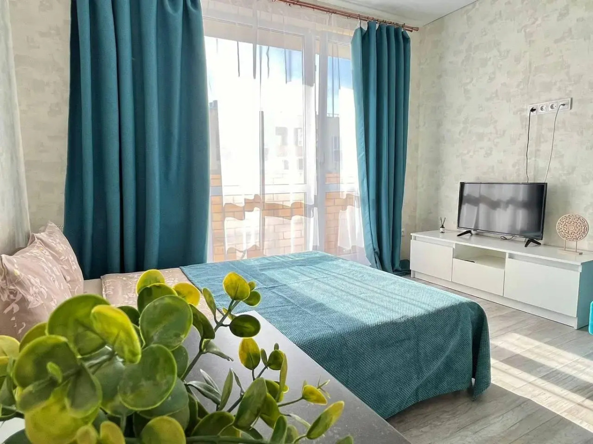 Romlex Apartments (Ромлекс) на улице Вице-адмирала Воронцова 9