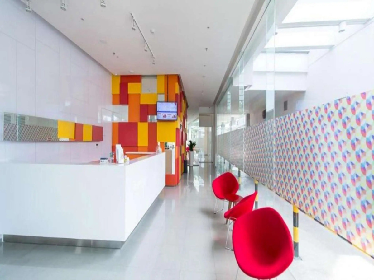 Zuri Express Mangga Dua