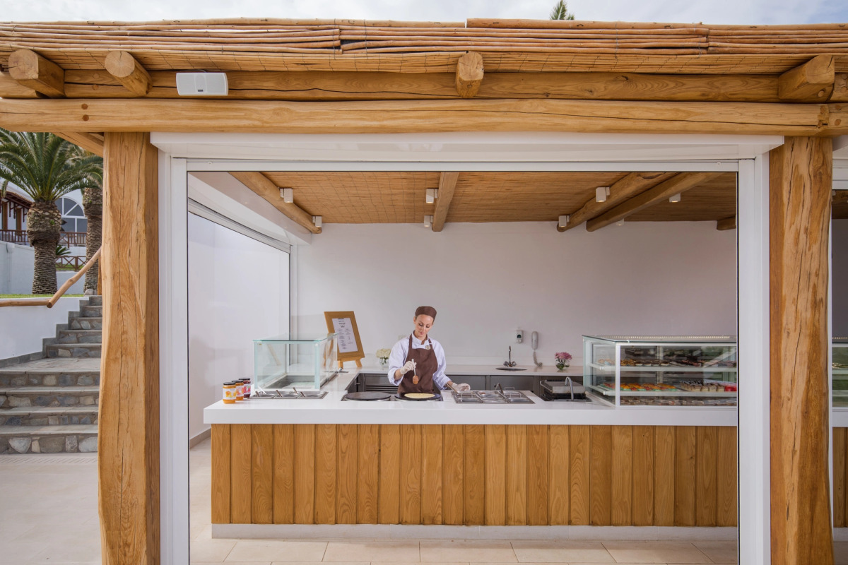 Отель Mitsis Rinela Beach