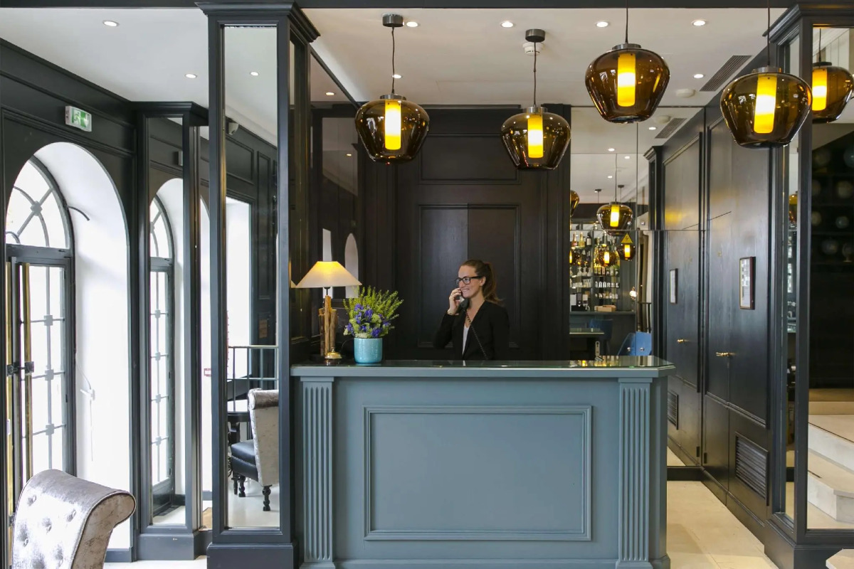 Hôtel de Neuville - Arc de Triomphe