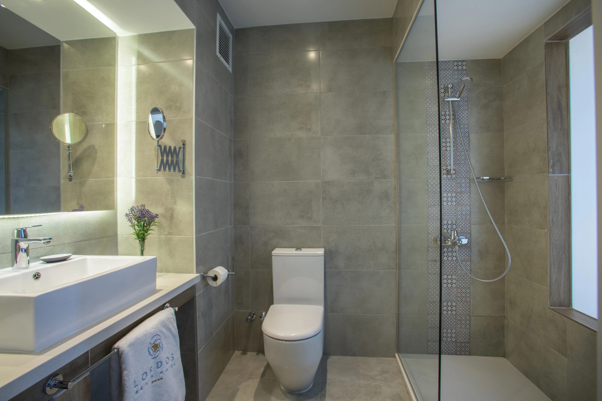 Lordos Beach Hotel & Spa