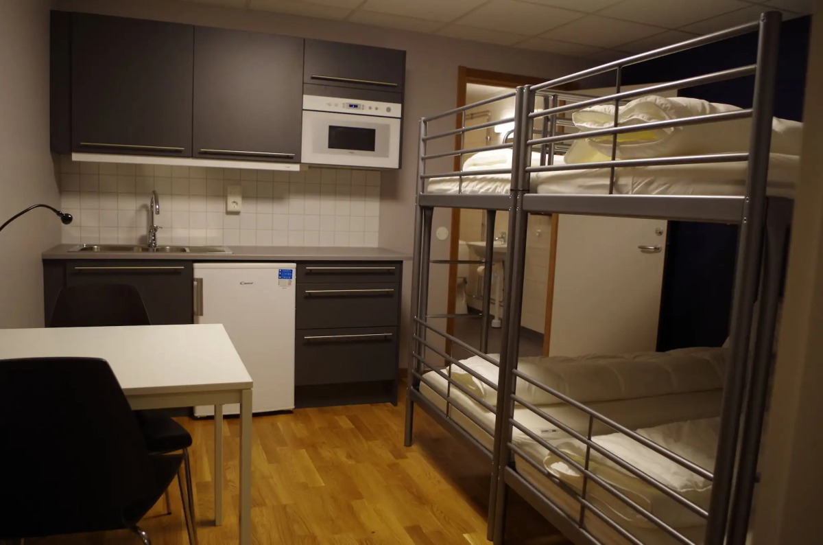 Spoton Hostel & Sportsbar