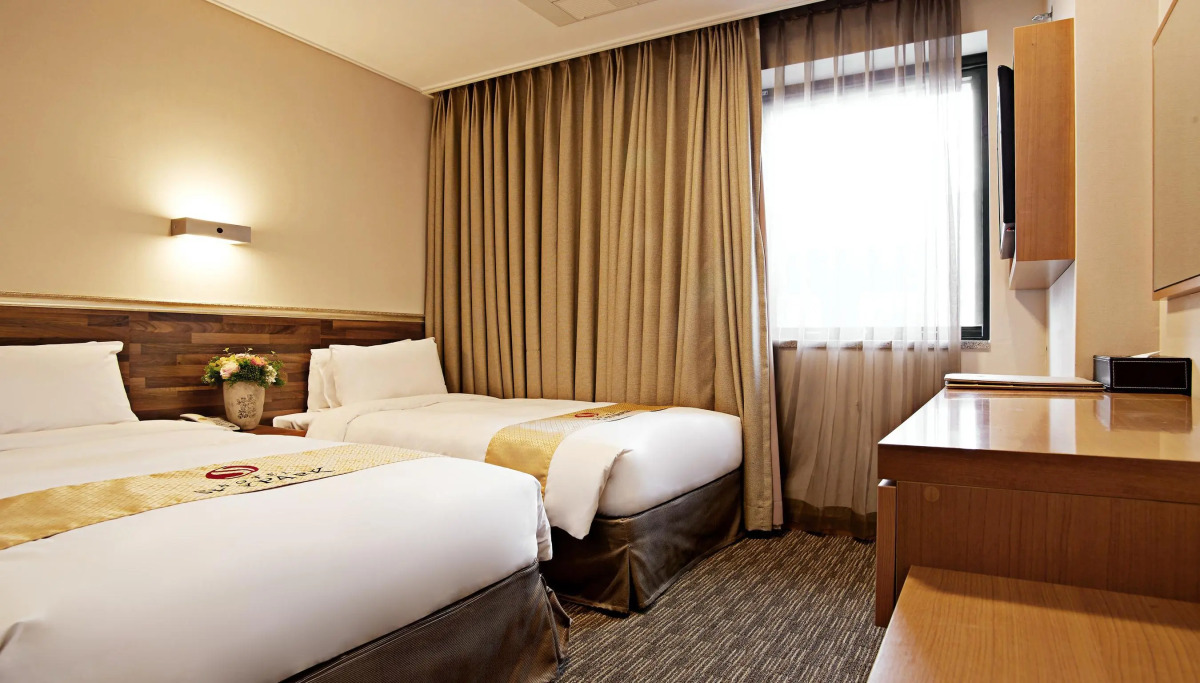 Hotel Skypark Myeongdong I