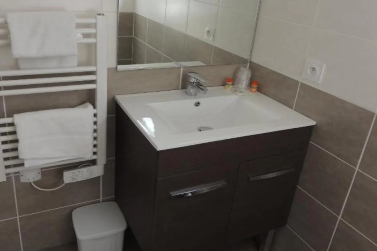 Adonis Aix en Provence