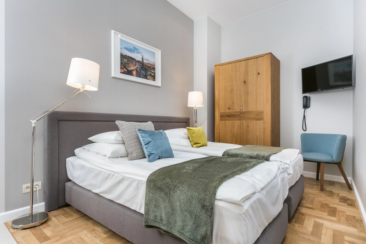 Venetian House Market Square Aparthotel