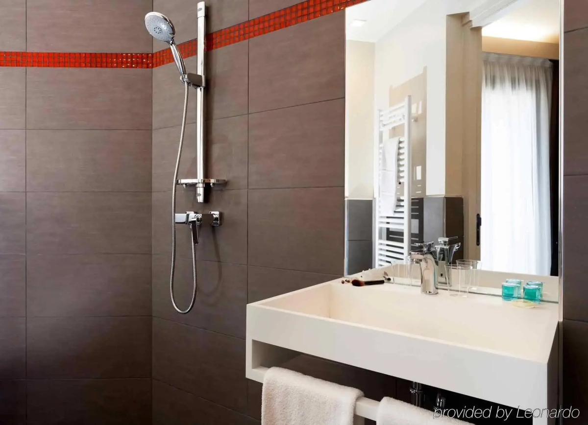 B&B HOTEL Marseille La Timone