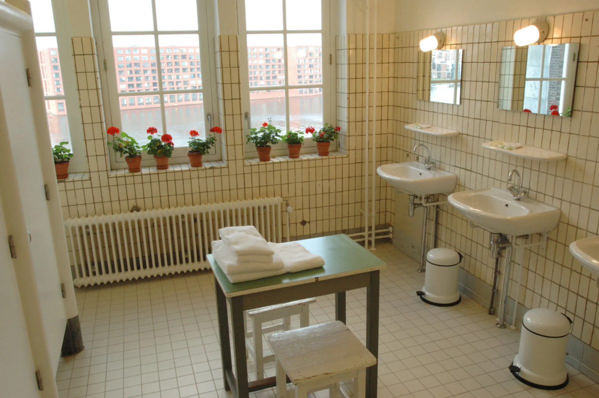 The Hoxton, Lloyd Amsterdam