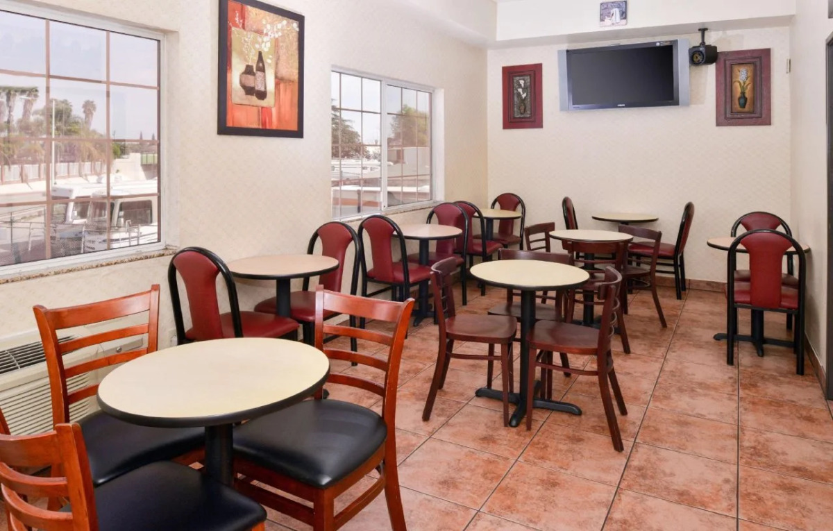 Americas Best Value Inn & Suites El Monte