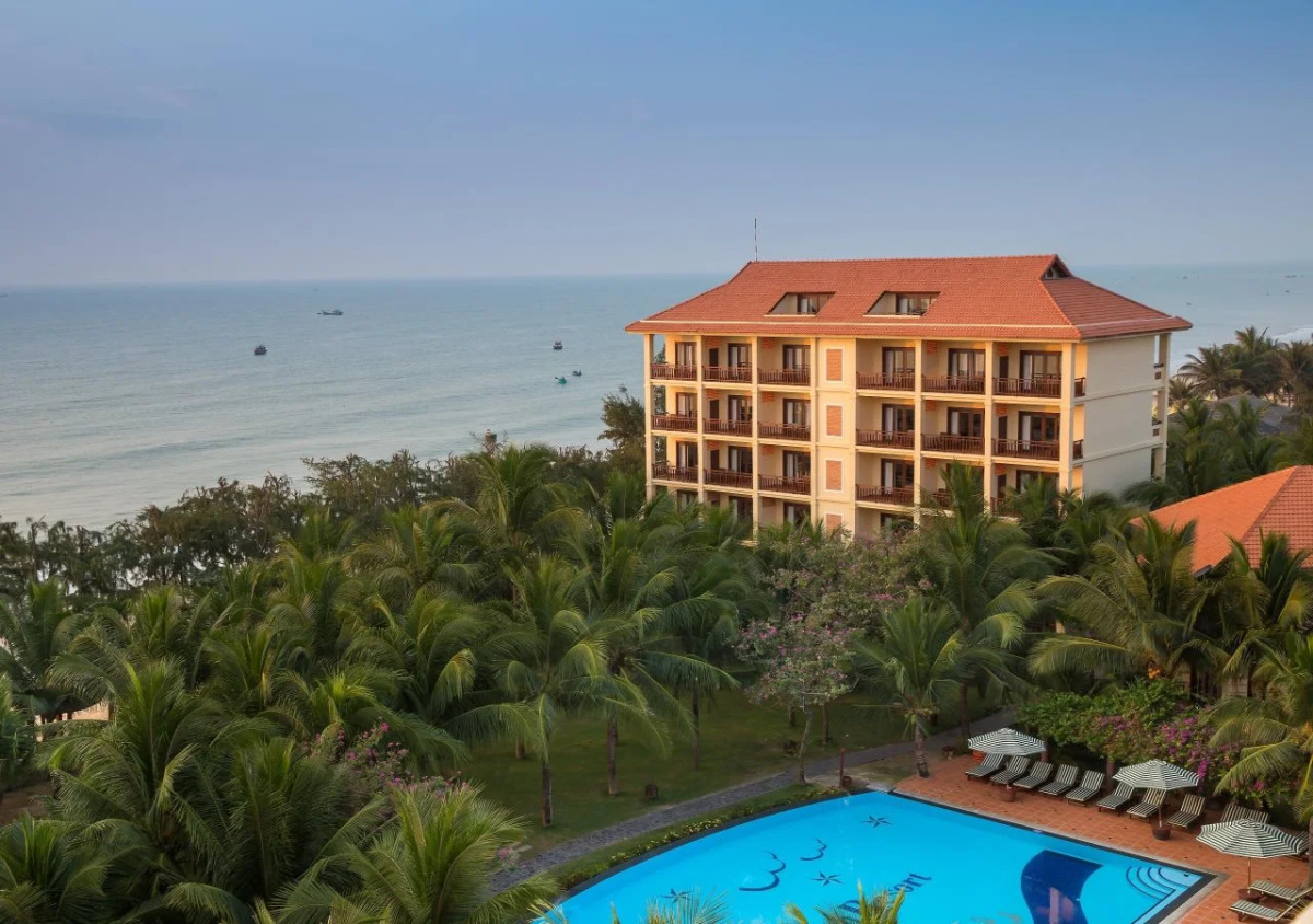 Sunny Beach Resort and Spa