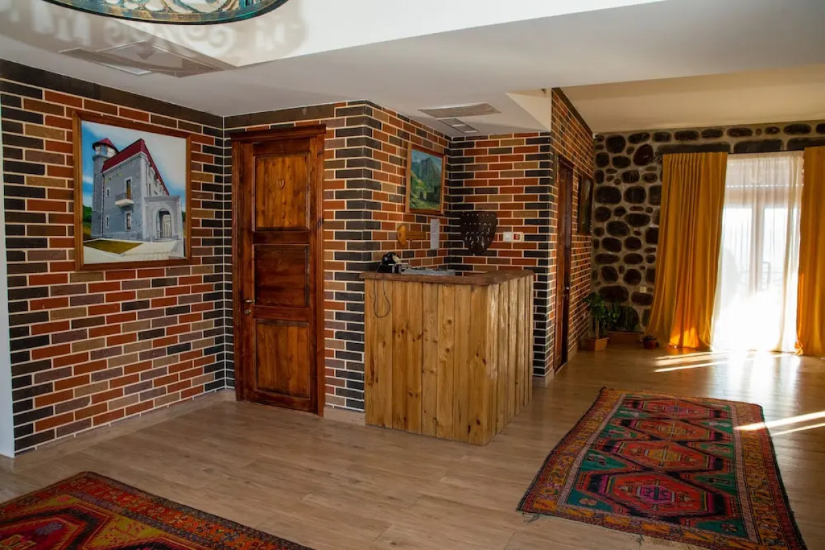 Отель Khoreayi Dzor