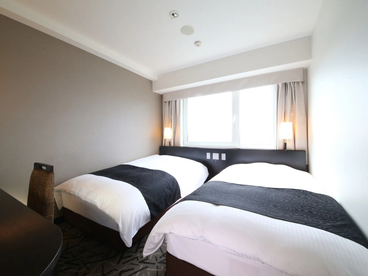Отель APA Hotel & Resort Tokyo Bay Makuhari