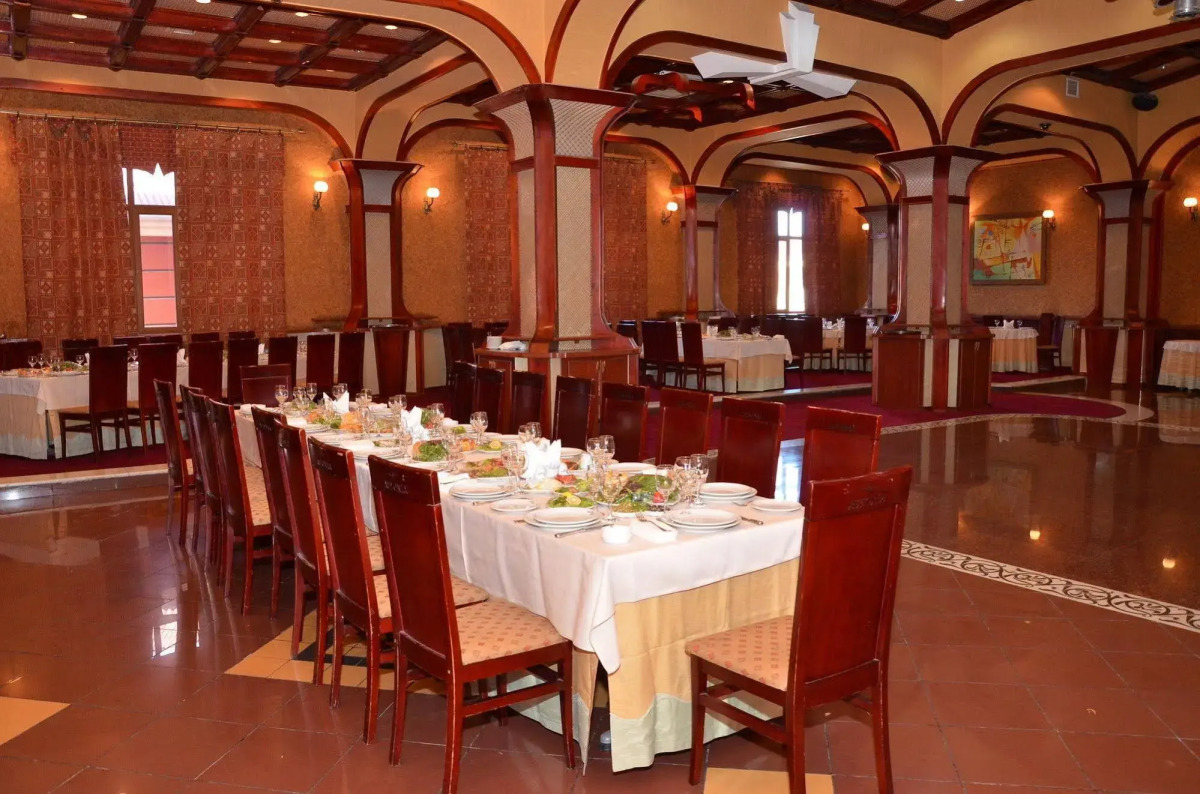 Отель «Астория Баку»