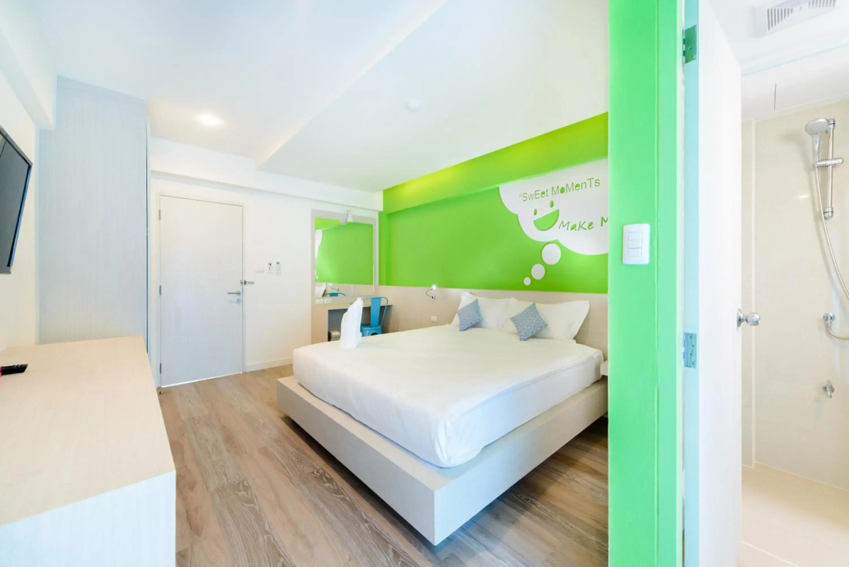 Loews Hollywood Hotel