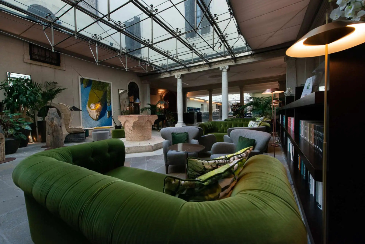 Отель Monaco & Grand Canal