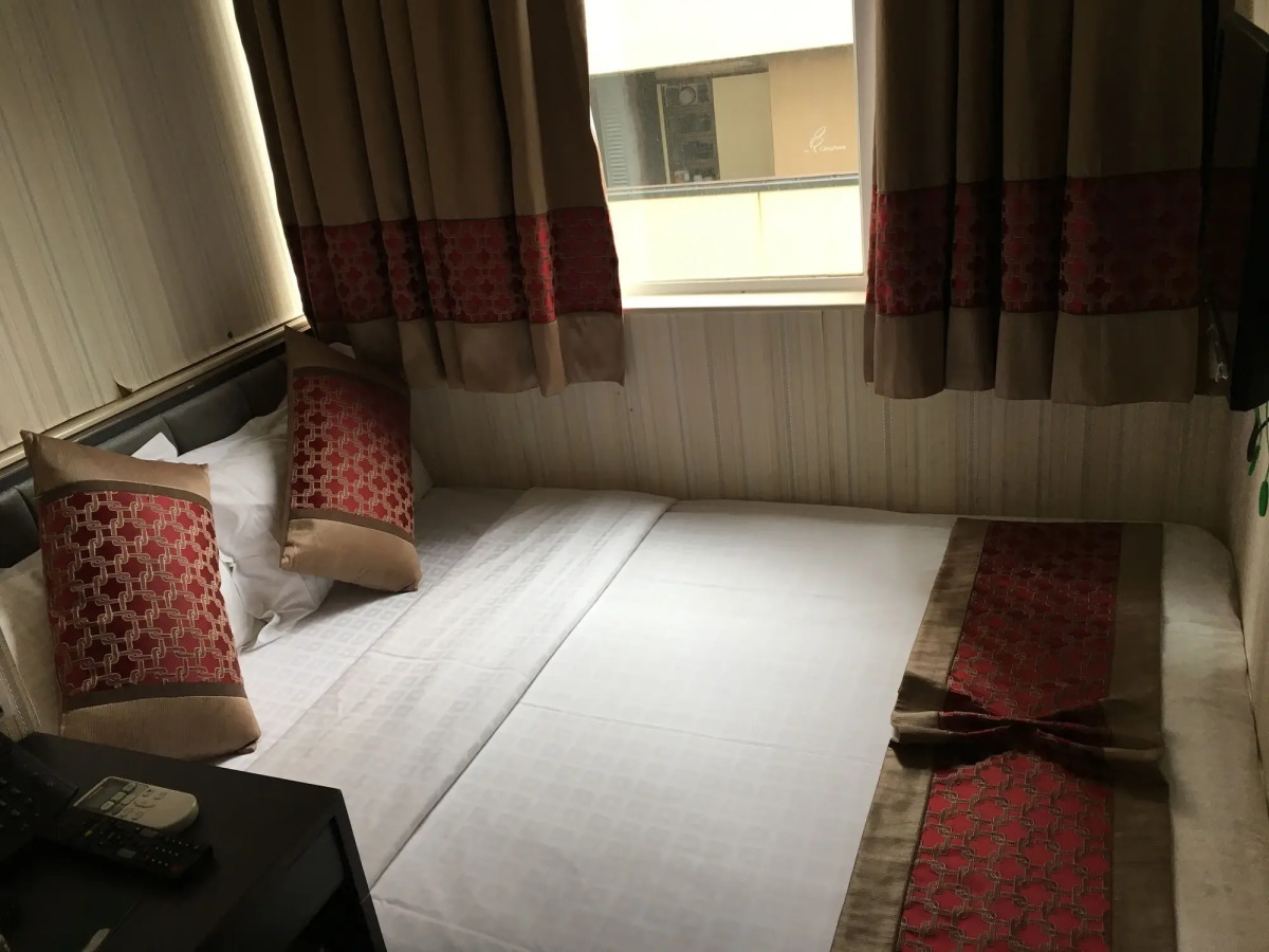 Seasons Hotel - Tsim sha tsui