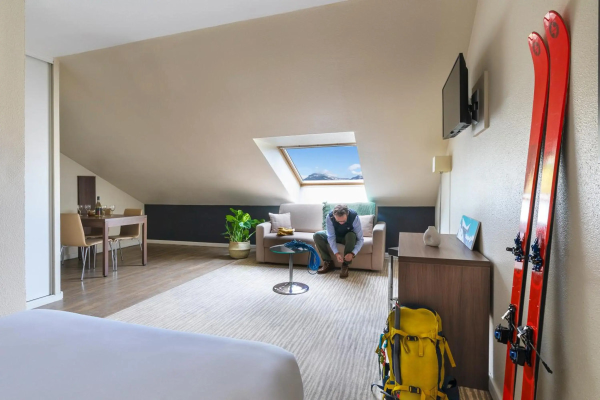 Kyriad Chambery Centre Curial