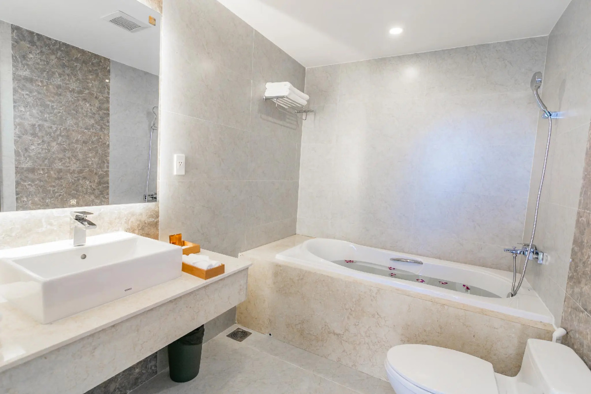 Отель Navy Cam Ranh