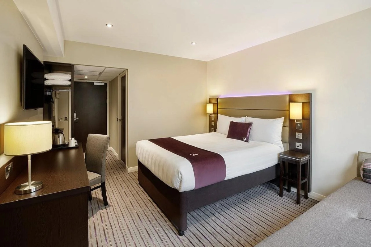 Premier Inn London Hendon - The Hyde