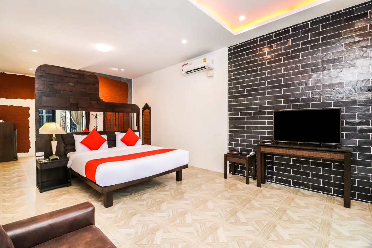 Baan Noppadol Hua Hin Loft Hotel