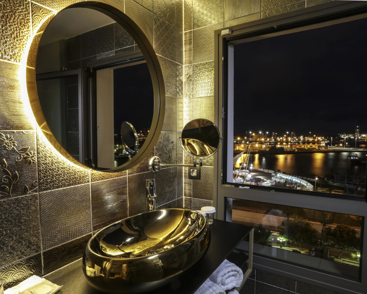 Design Plus Bex Hotel