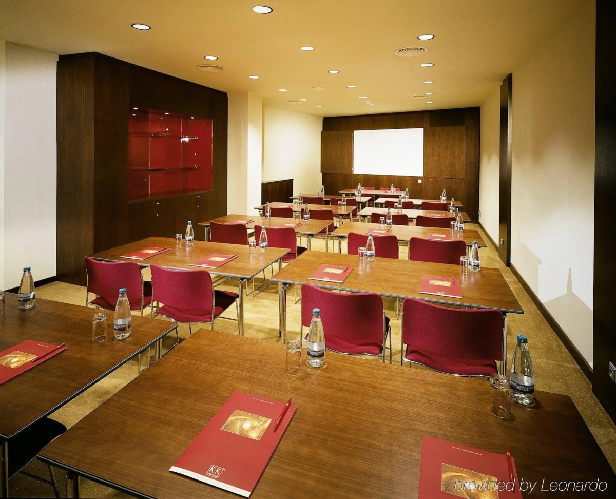 Peakture Hotel Bucharest