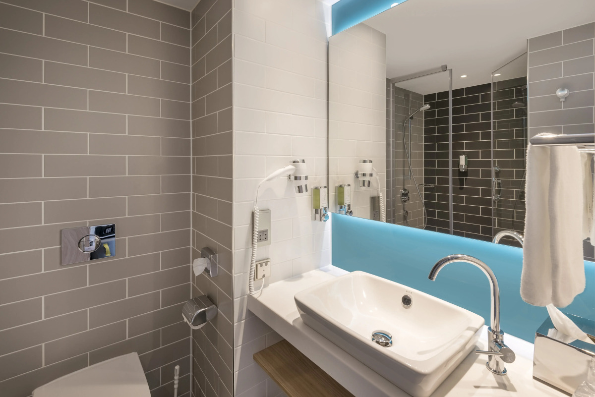 Premier Inn Cologne City Sud Hotel