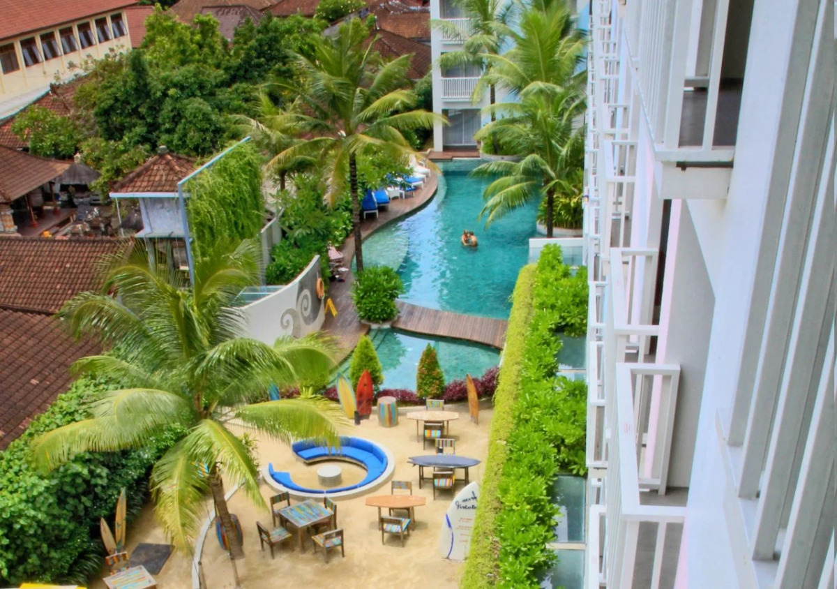 Bliss Surfer Hotel Legian